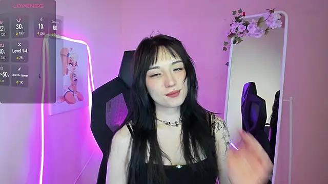 AliceeinWonderlanddd Adlı Modelin Canlı Sohbet Odası