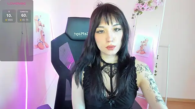 AliceeinWonderlanddd Cameră chat live