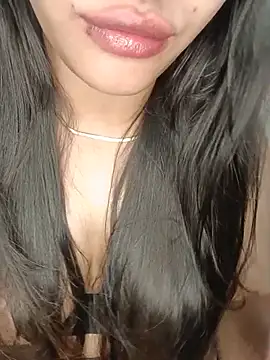SAVITA-STRIP's Live Chat Room