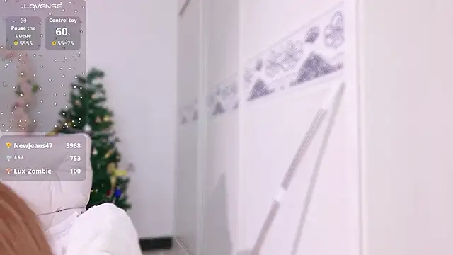 nana-899 Adlı Modelin Canlı Sohbet Odası