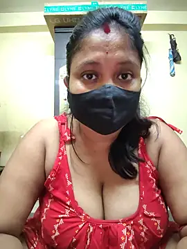 Curvy_Trisha чат на живо