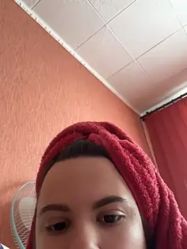 HellaReousx Live Chatraum