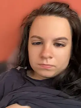 Živá chatovací místnost HellaReousx
