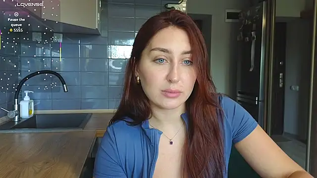 Živá chatovací místnost EvangelinFox