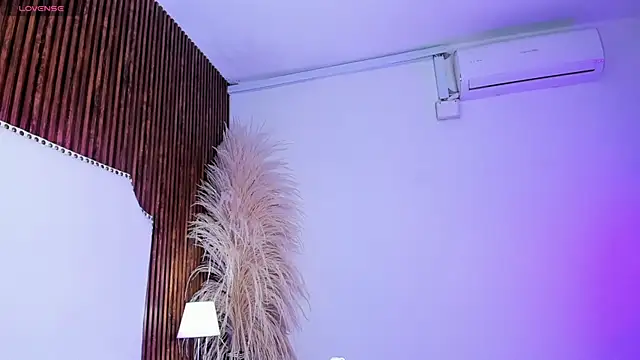 Živá chatovací místnost _Cherry_fox
