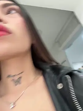 Bonny_Eva Ruang Obrolan Langsung