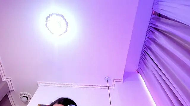 Chat ao vivo de AnnaBroooks