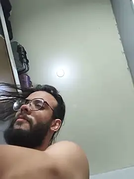 jonyboypriv чат на живо