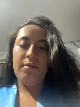 Antonella_Julieta – live chatrum