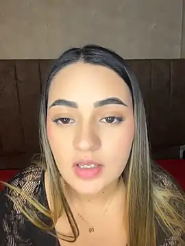 Živá chatovací místnost Antonella_Julieta