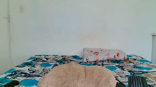 חדר צ'אט בשידור חי של SweetieTinnyXx