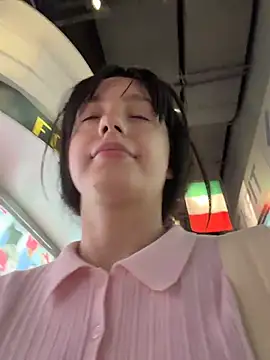 MiaTee 现场聊天室