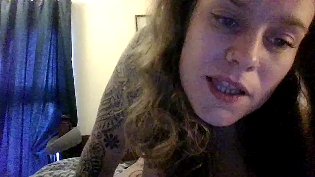 x-Lunax_x Live Chatraum