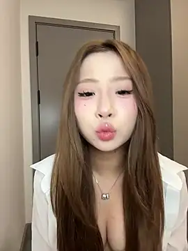 liubaobao666's Live Chat Room