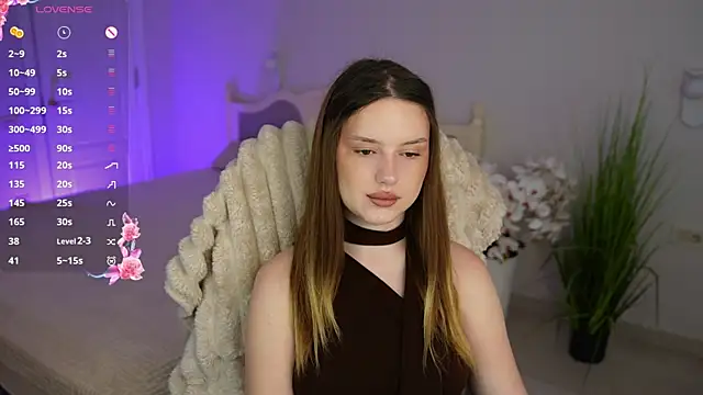Milana_Moons Live chatroom