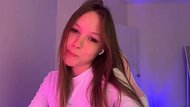 Nelly_Sweetgirl's Live Chat Room