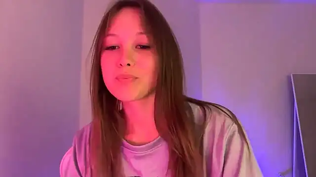 חדר צ'אט בשידור חי של Nelly_Sweetgirl