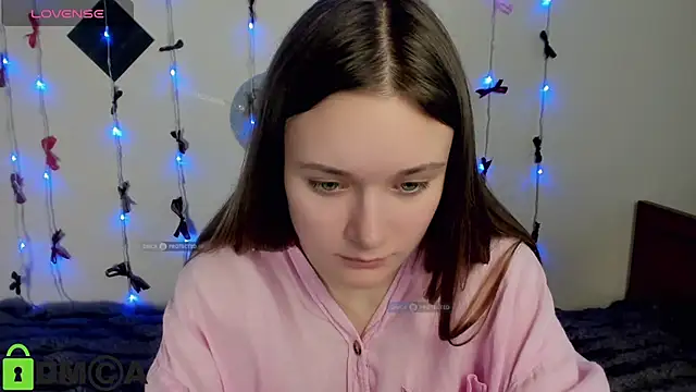 Elina_X: δωμάτιο απευθείας συνομιλίας