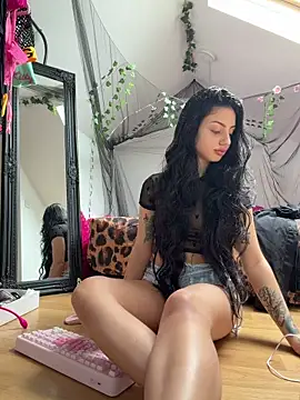 AnnastasiaJune – live chatrum