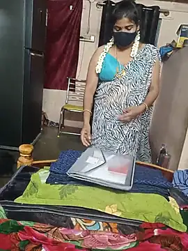 ห้องแชทสดของ Madhusri_Tamil_Telugu