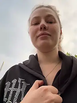 Živá chatovací místnost AsynaYuuki
