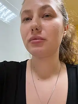 Chatroom en direct de AsynaYuuki
