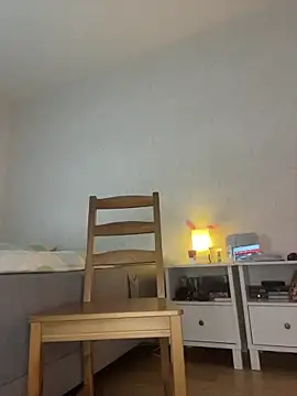 Phòng Chat Trực Tiếp eva_luz