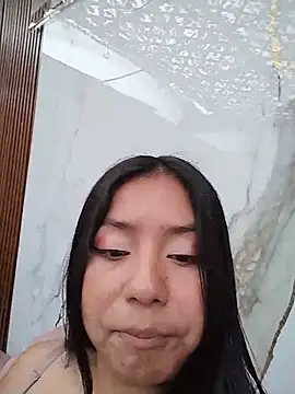 ZariahJeanes' Live Chat Room