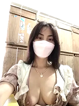 ห้องแชทสดของ Baby-sexytits2026