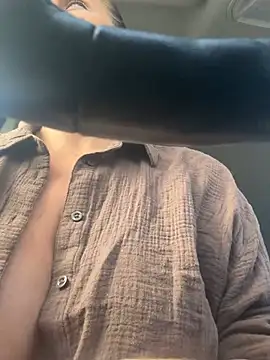 Chat soba uživo modela BritishKimi