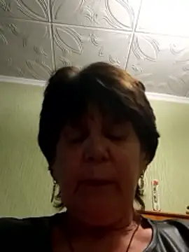 חדר צ'אט בשידור חי של IrchykLove