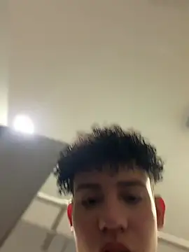 yoursexyjose élő chatszobája