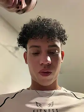 Sala de chat en directo de yoursexyjose