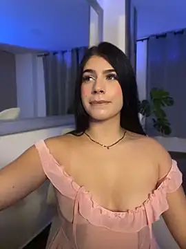 _HannahFox_'s Live Chat Room