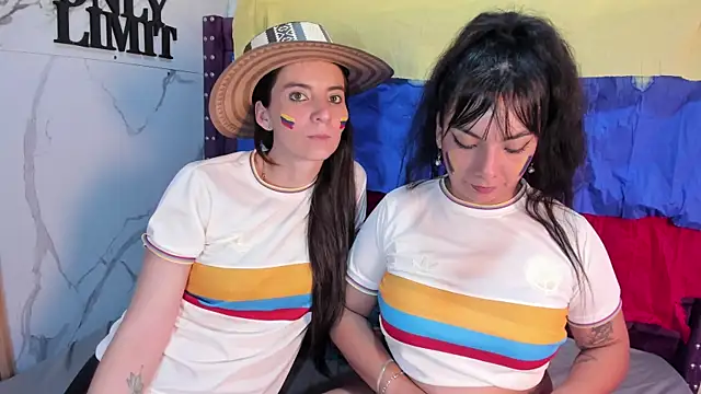 Valkiria-and-Dione – Naživo XXX chat