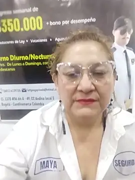 חדר צ'אט בשידור חי של JULIETA_21-