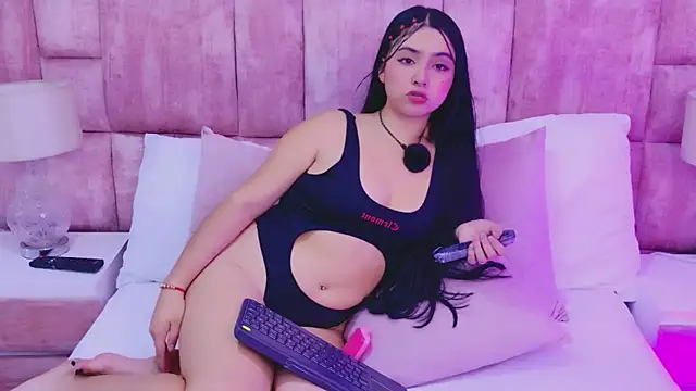 BellaFoox's Live Chat Room