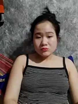 Baby-sweetboobs20 Adlı Modelin Canlı Sohbet Odası