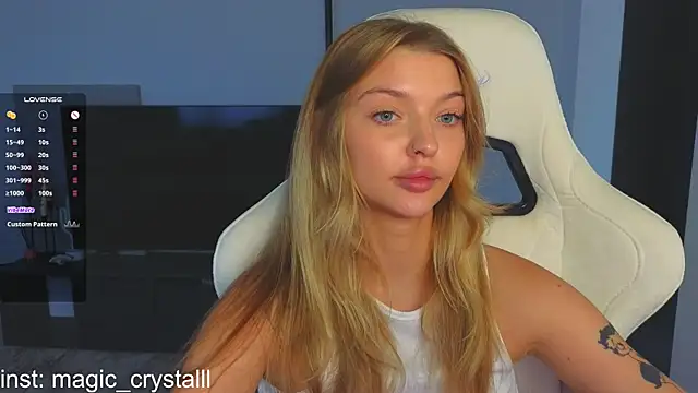 pink_flow0's Live Sex Cam Show