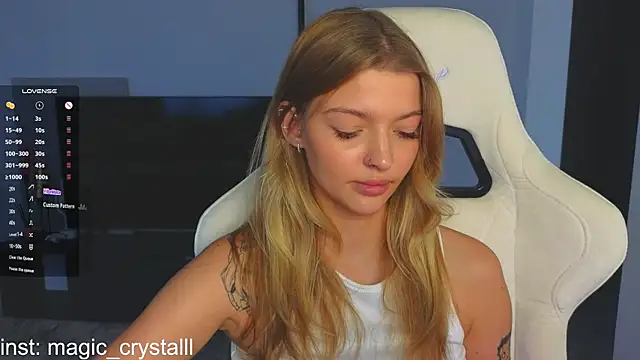 pink_flow0's Live Sex Cam Show