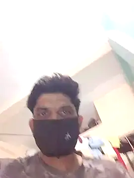 Divyanshi_hott 现场聊天室
