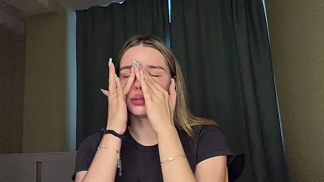 EarthaStinett Cameră chat live
