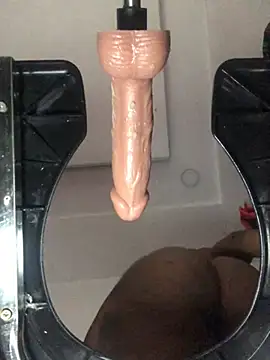 Živá chatovací místnost Creamy_Kim