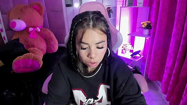 Sala de chat en directo de liany_taylor