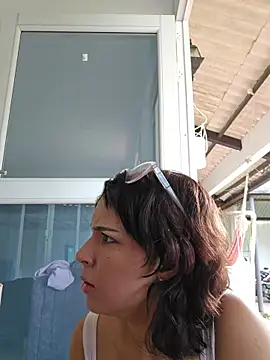 غرفة دردشة Kitty_San_xXx المباشرة