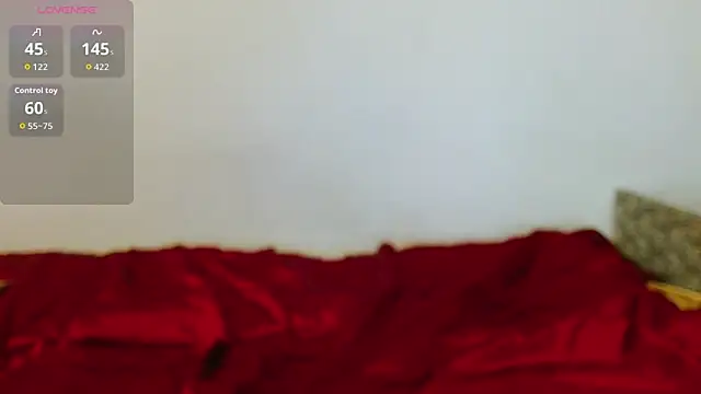 חדר צ'אט בשידור חי של goldengenesdoll