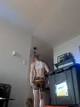 Phòng Chat Trực Tiếp buster_hymen69