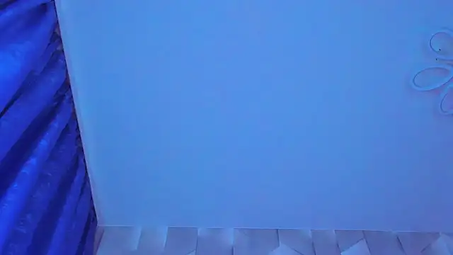Alanna_Pow 现场聊天室
