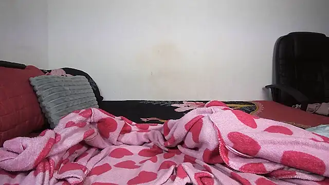 Pokój czatu na żywo – Suger-Boobs