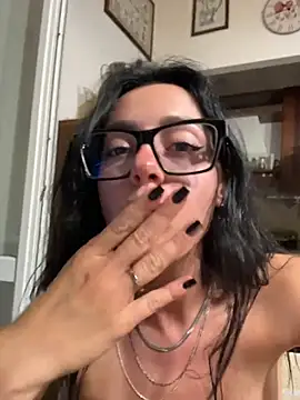 alibi_room Live chatroom